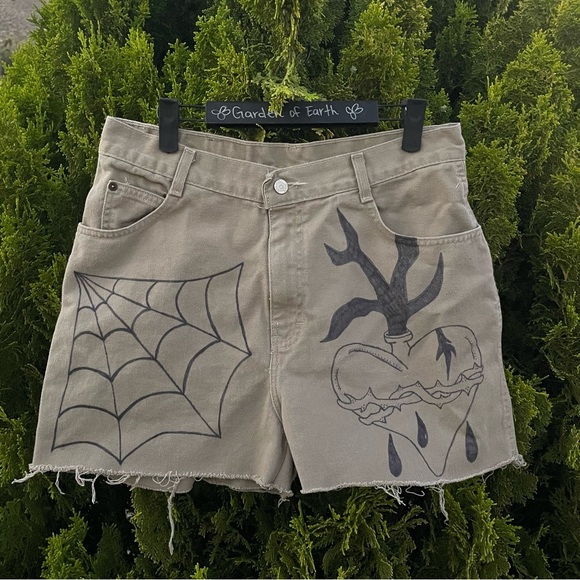 Traditional art vintage shorts - Picture 5 of 8